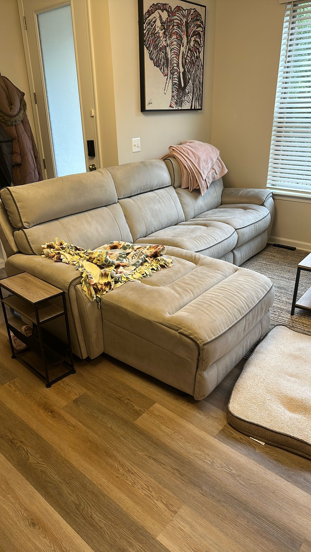 Reclining Sofa