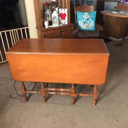 Antique maple table