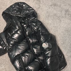 Black Moncler 