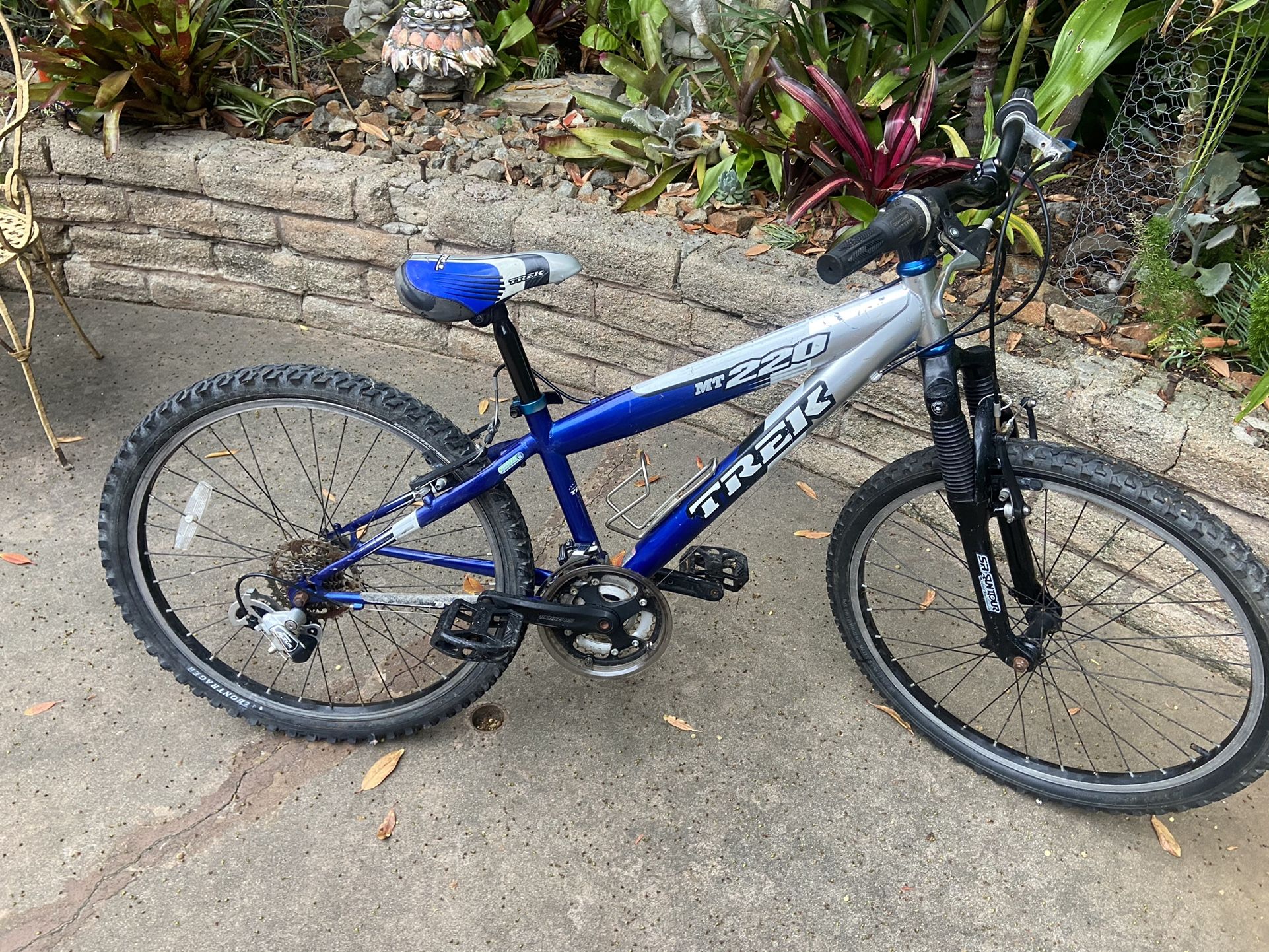 Trek mt220 for sale