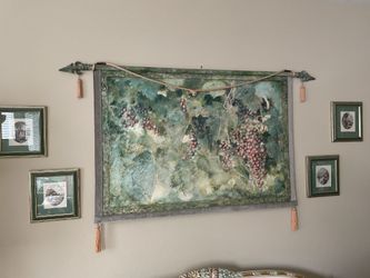 Vintage Picture Set