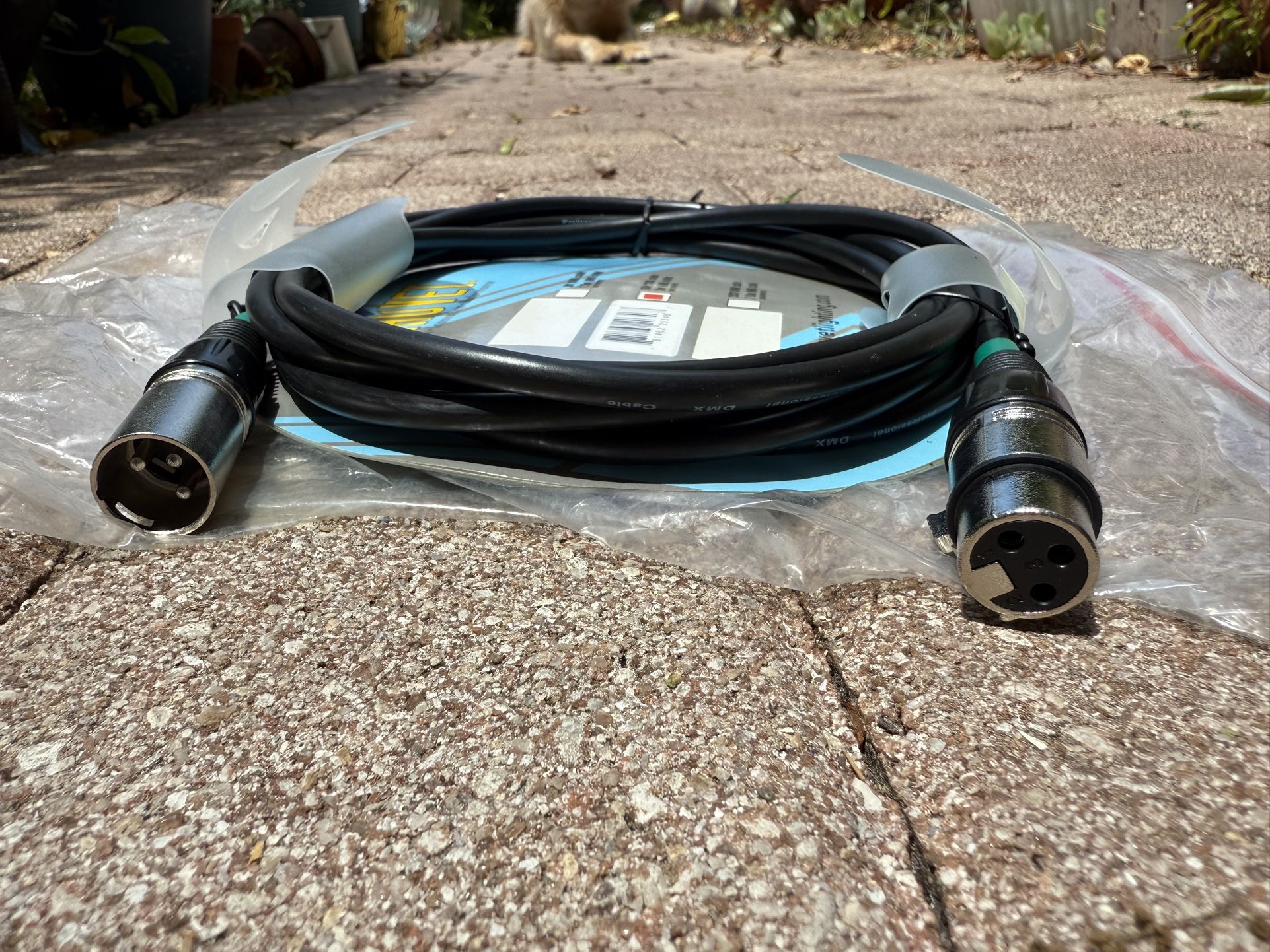 CHAUVET DJ 3-Pin DMX Cable 10 Ft. Cable $1