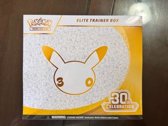 Pokémon 30th anniversary Elite Trainer Box