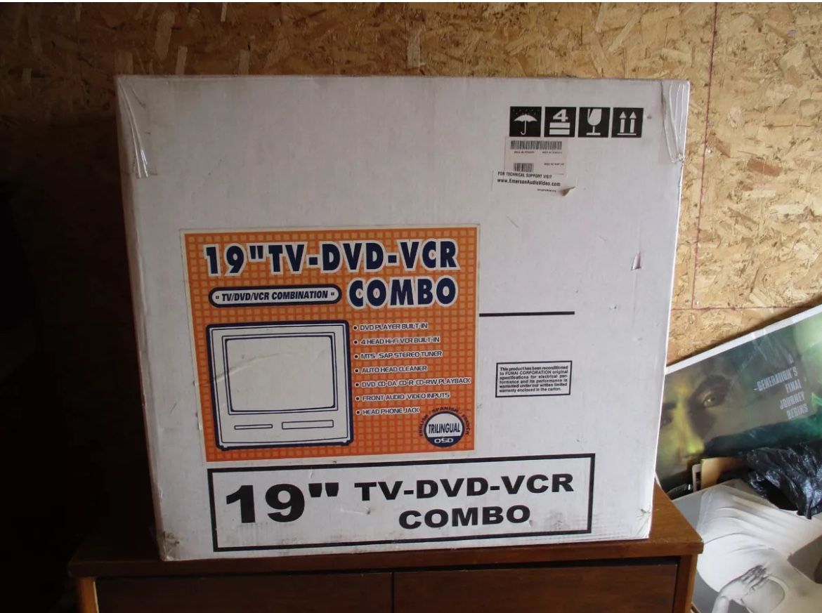 VINTAGE BRAND NEW SEALED EMERSON REWC19T4 EWC19T4 19" TV DVD VCR COMBO