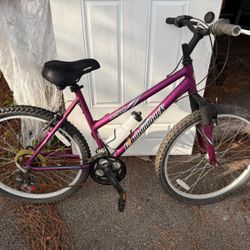 26" Diamondback Outlook Mountain Bike - 21 Speed
