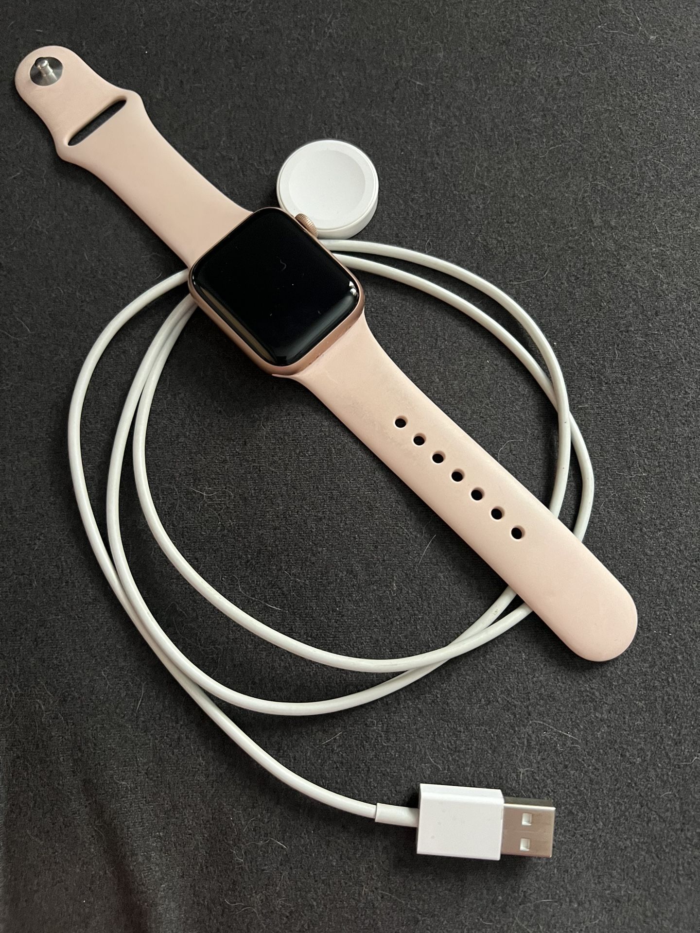 Apple Watch Series 6 40mm Gold Aluminum Case with Pink Sand Sport Band - Regular