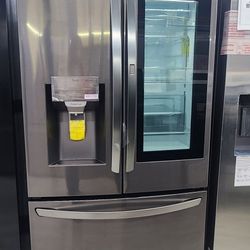 Brand New LG, Instaview Dual Ice Maker Door in Door Refrigerator Fridge With Warranty 