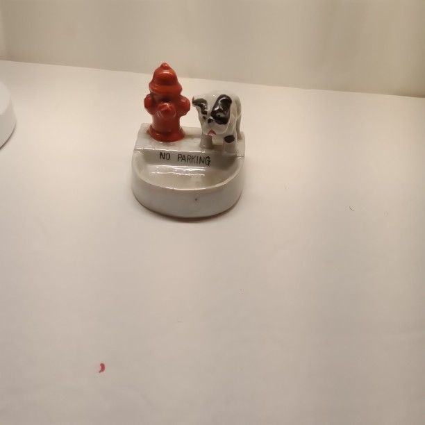 Vintage Occupied Japan Bulldog Fire Hydrant No Parking Ashtray Ringdish Gum READ