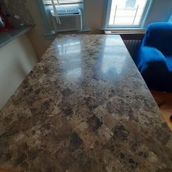 5.11x3.8 Dining Table