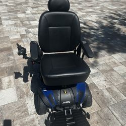 Jazzy Elite Power Wheelchair 