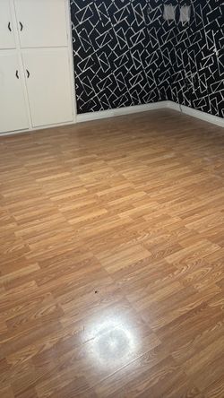 Free Pergo Flooring