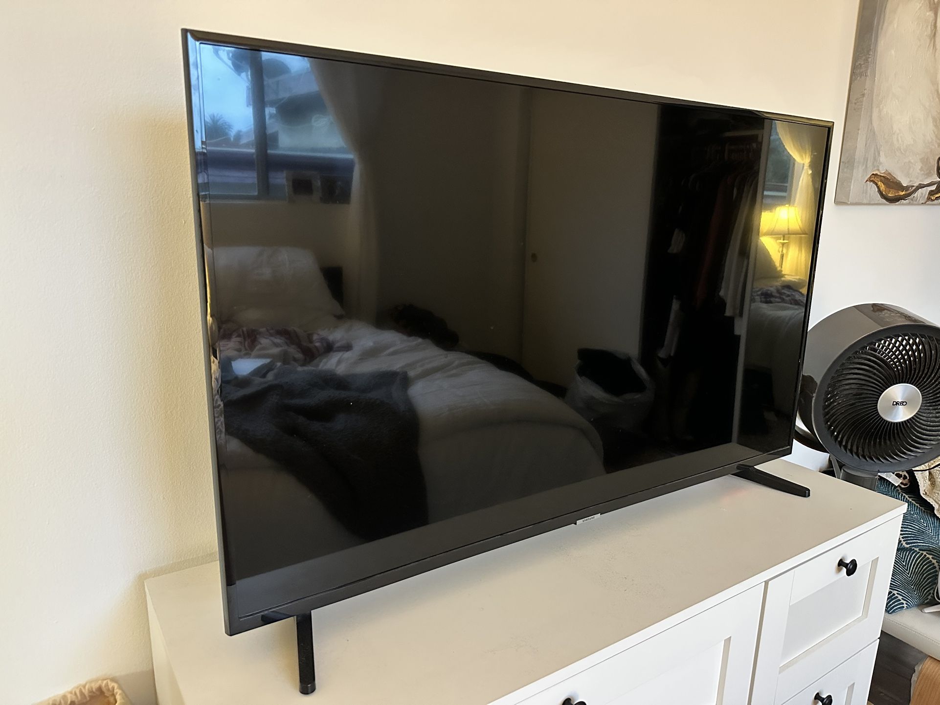 43” 4K Samsung Smart TV