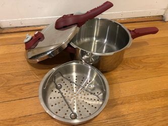 Pressure cooker