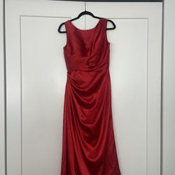 JJ’s House: A-line Boat Neck Floor-Length Stretch Satin Dress 
