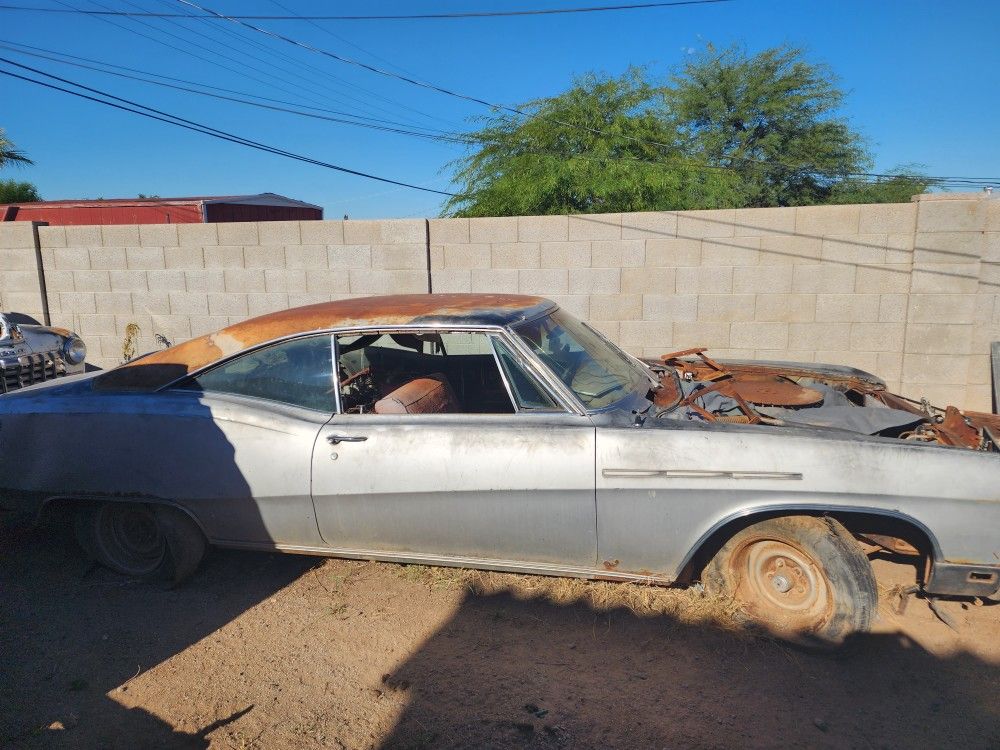 68  BUICK LESABRE 