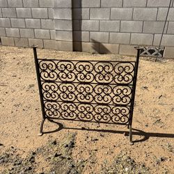 HEAVY RUSTIC IRON SCREEN FOR FIREPLACE OR DECOR WITH 2 Candle Holders. 