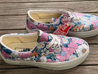 Vans floral women’s 5.5 NWOB