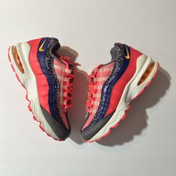Nike Air Max 95 Purple Racer Pink (GS) size 4y