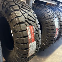 285/70/17 Nitto Ridge Grappler