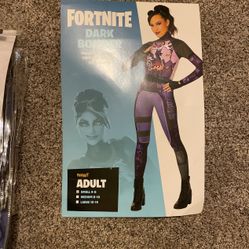 Hollower Costume