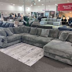 Corduroy Fabric Gray Color Sectional Couch Set 🌟Extra Discount Code RSG 
🔥🔥 Mention OfferUp for this Special Price!!