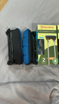 Under arm crutches padding