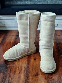 UGG Australia Classic Tall Boots Cream Beige Sheepskin Suede Women's US 8 EU 39