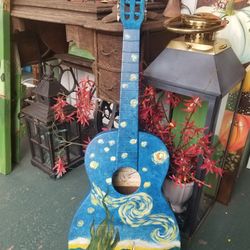 Van Gogh Starry Night Guitar 