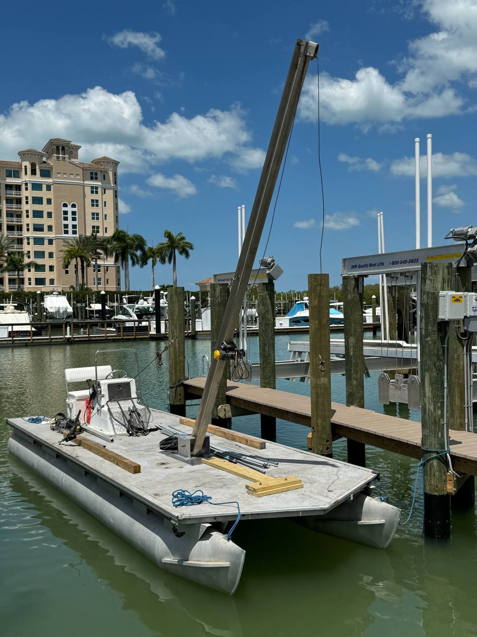28’ Pontoon Work Boat With Removable Motorized Boom