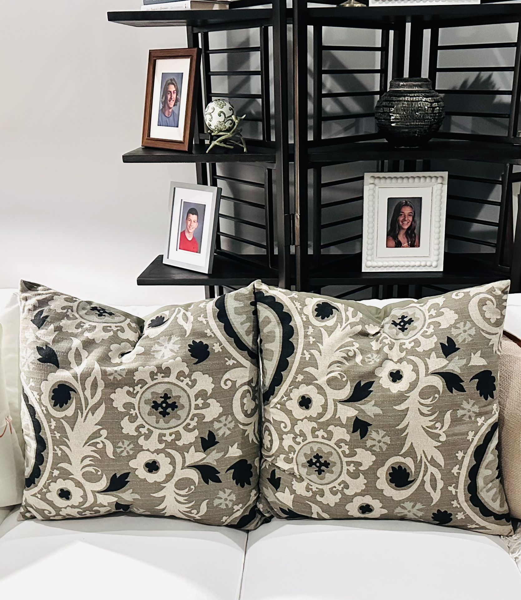 Set Of 2 Large Throw Pillows 24” X 24”