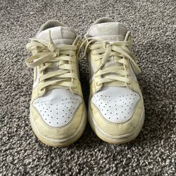White And Yellow Nike Dunks Size 7 Kids