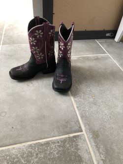 Kids boots