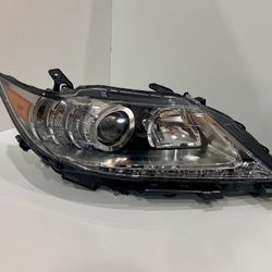 For Lexus ES300H 2013 2014 2015 Headlight Assembly TYC Right Passenger Side XENON HID