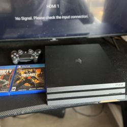 PS4 PRO FOR SALE 