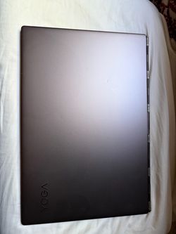 Lenovo yoga i7 8th gen 2 in 1 laptop