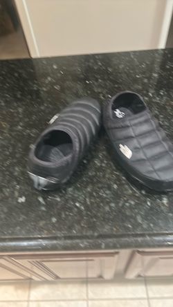 Men’s North Face Slippers