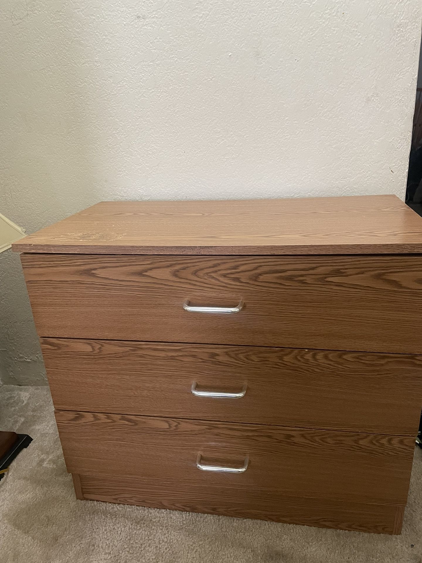 Little 3 Drawer dresser