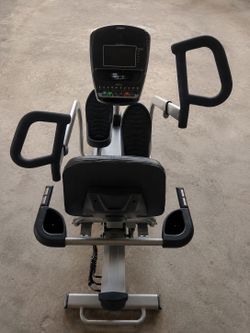 Spirit CRS800/CRS800S Recumbent Stepper