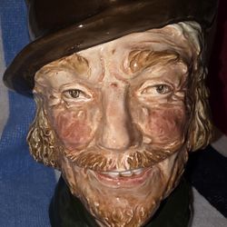Royal Doulton - ROBIN HOOD - Large