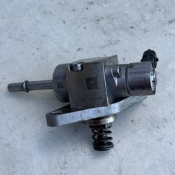 High Pressure Fuel Pump (OEM: GF95-15D0084710A)