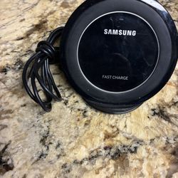 Samsung EP-NG930 Fast Charge Wireless Charging Stand 