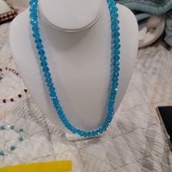 Necklece