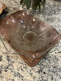 Vintage Jeanette Glass Iris And Herringbone Bowl 9.5” Set Of 3 Glass Bowls