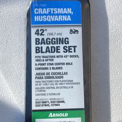 Craftsman 42” Bagging Blade Set NEW