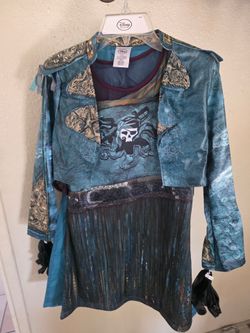 Descendants Uma Halloween Costume (size 9/10)