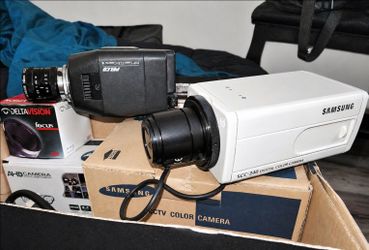 Samsung SCC-340 & Pelco DSP Color CCD Camera's