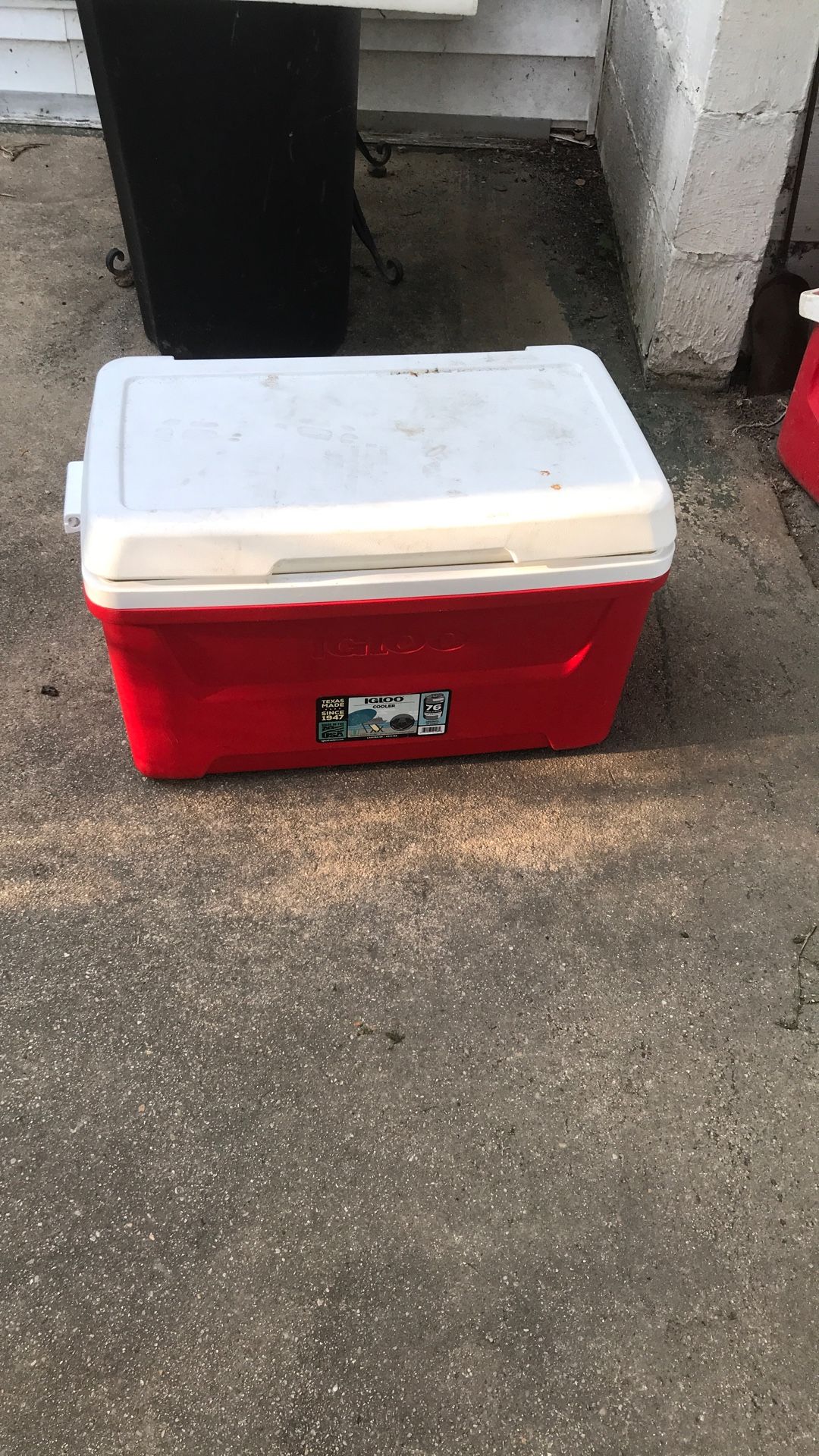 Igloo Cooler I’ll Clean It Up Good Condition