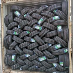 175 70 13 Set Of Tires 