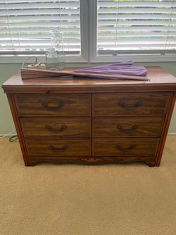 6-Drawer Wood Dresser French Provincial Style