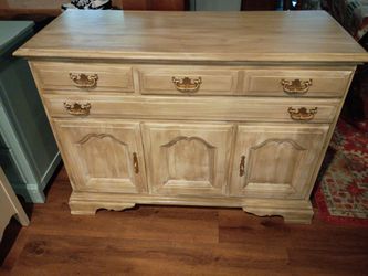 Buffet could also be used for entry piece